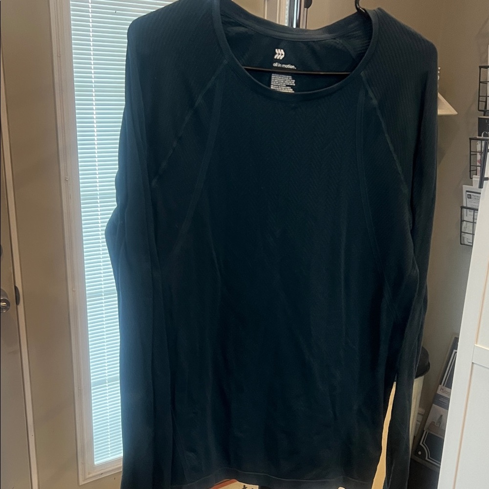 Green all in motion Long Sleeve Top